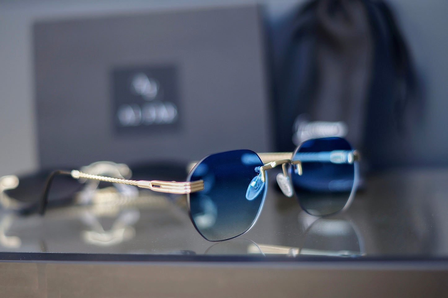 AL Fàr Unisex Sunglasses